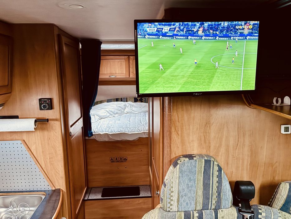 Autocaravana integral Hymer b524