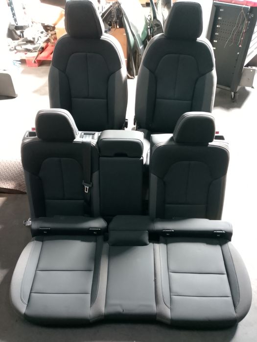 Conjunto bancos Volvo XC40