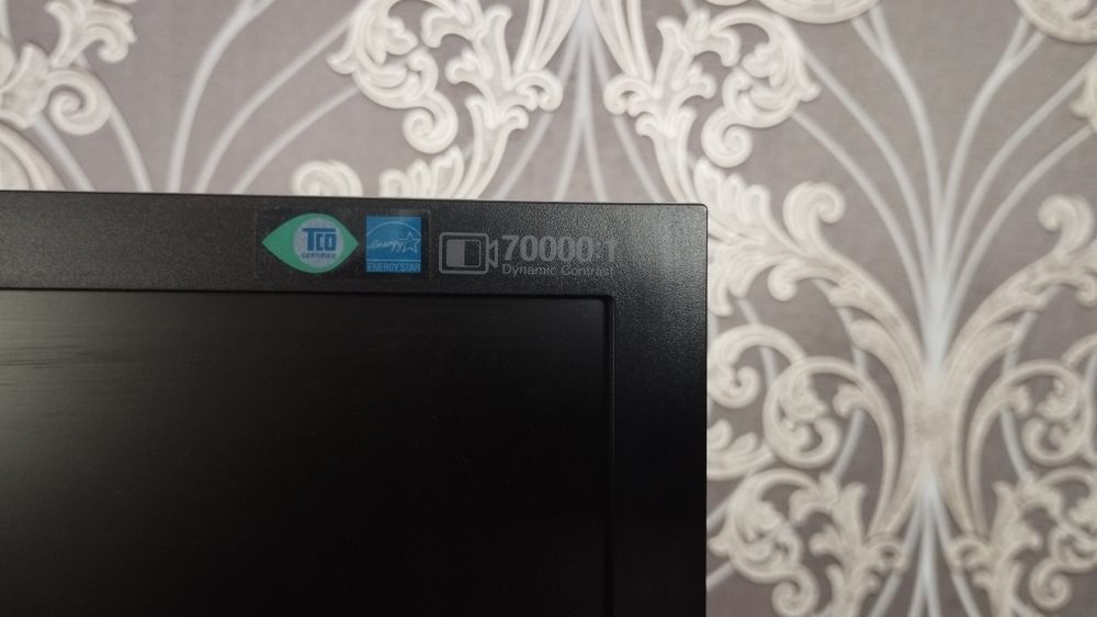 Монітор Samsung SyncMaster E2220 21,5"