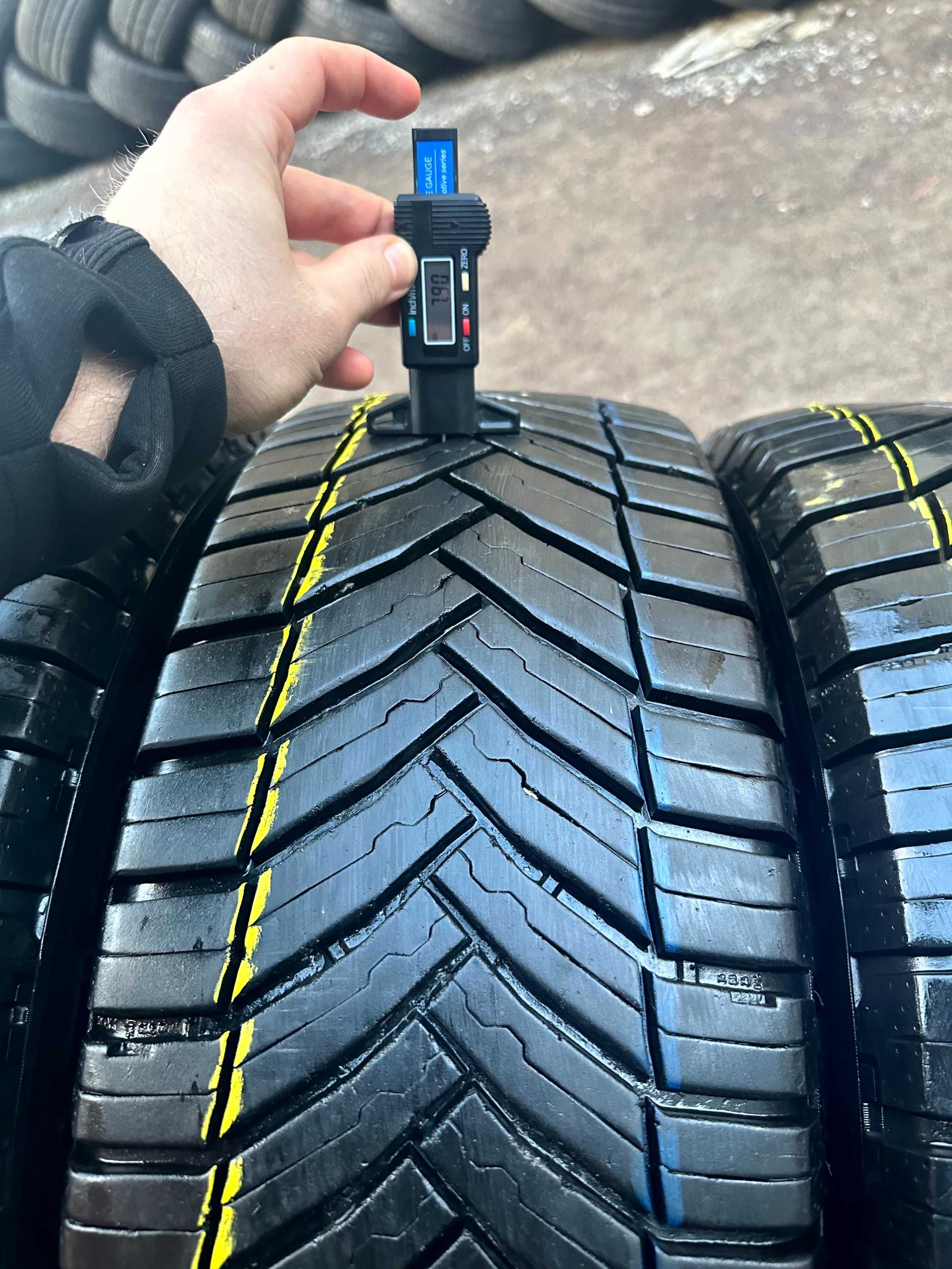 Шины БУ 215 65 R 16 C Agilis CrossClimate Резина грузовая Всесезонная ...