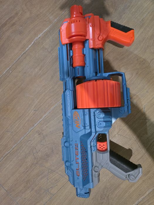 Zestaw oryginalnych pistoletów Nerf