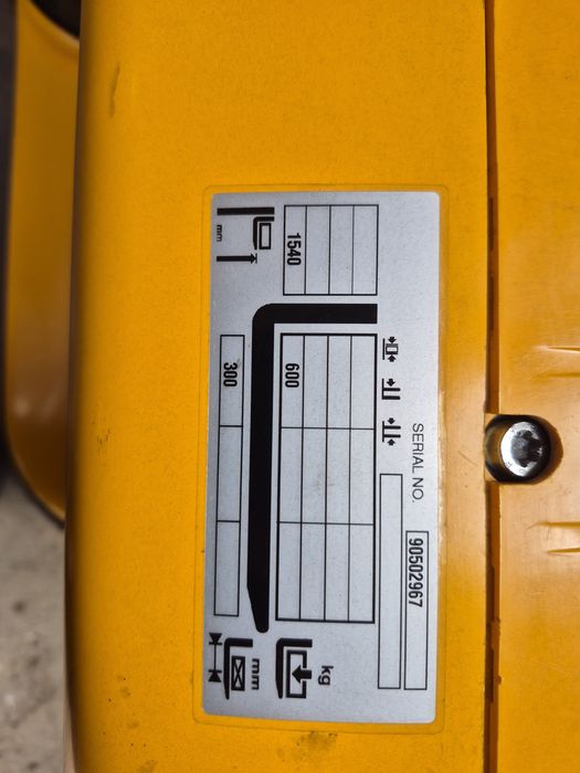 Wózek paletowy elektryczny