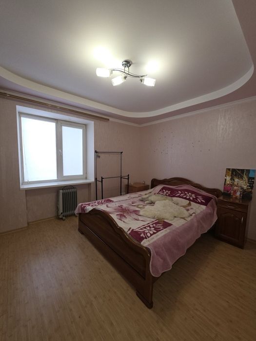 Продам 2 кім. кв. в центрі м. Сміла