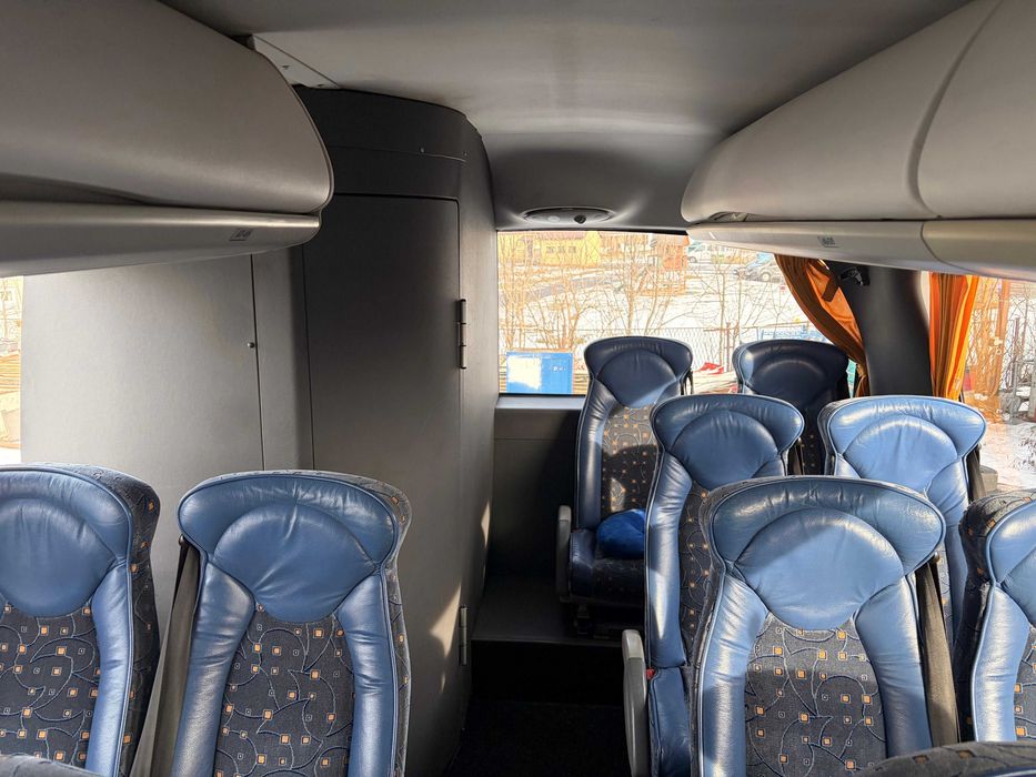 Autobus Scania Irizar PB