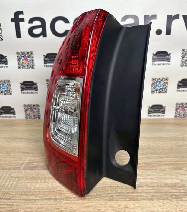Лівий задній ліхтар  Renault Logan II Dacia Logan II / MCV