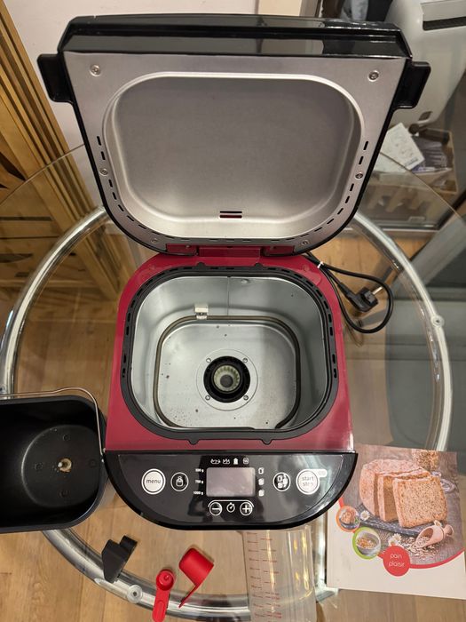 Máquina de Pão Moulinex Pain Plaisir – Bom Estado