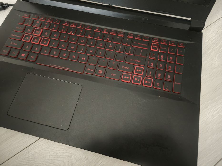 Acer nitro 17 cali 144Hz i5 11gen rtx 3050ti uszkodzony