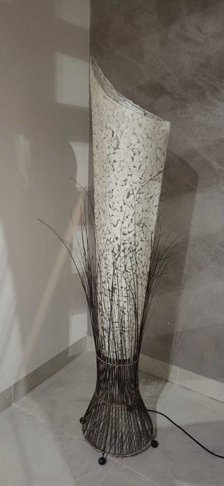 Lampa stojąca z masy perłowej 150cm
