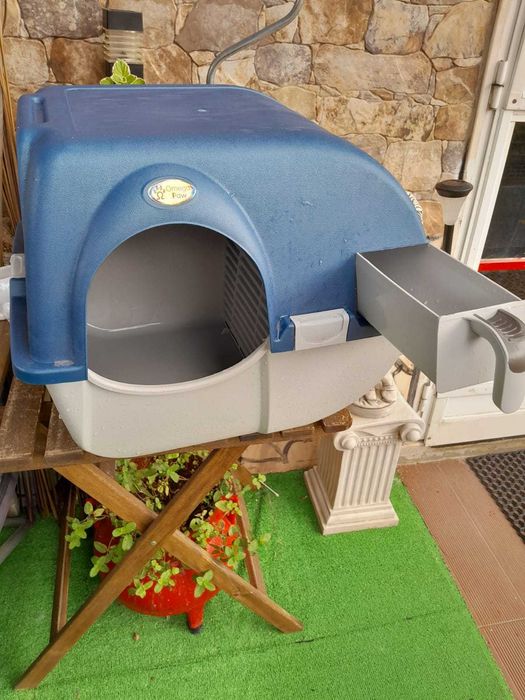 WC Gatos fechado Roll N'Clean Omega Paw