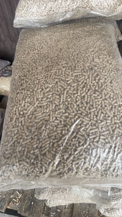 Паливні пелети - 15кг 18.000 грн тонна