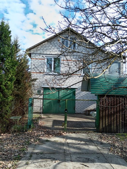 Продам дом в дачном поселке