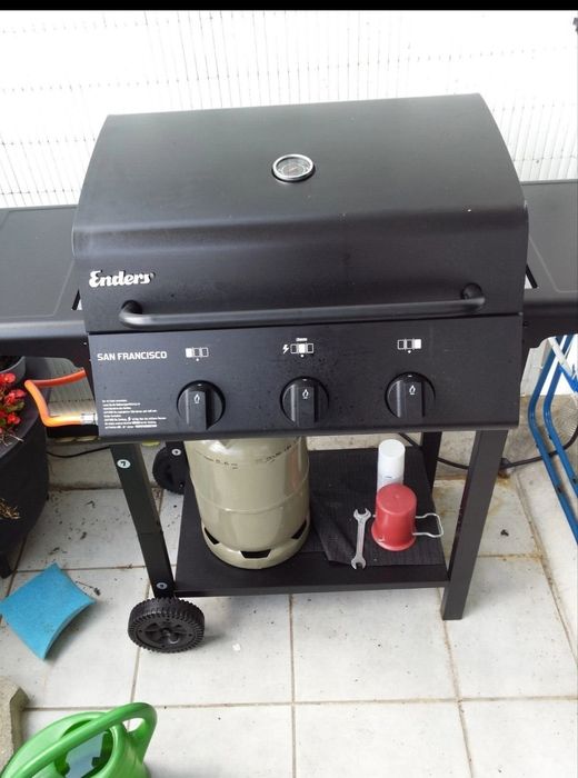 Gril gazowy Enders