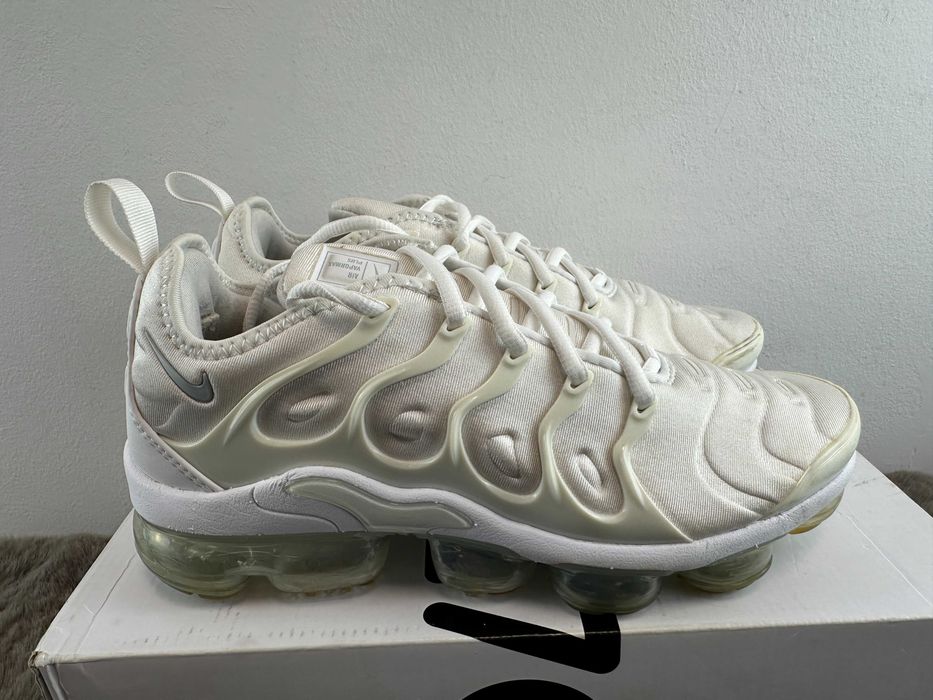 buty damskie sneakrsy nike air vapormax plus 39