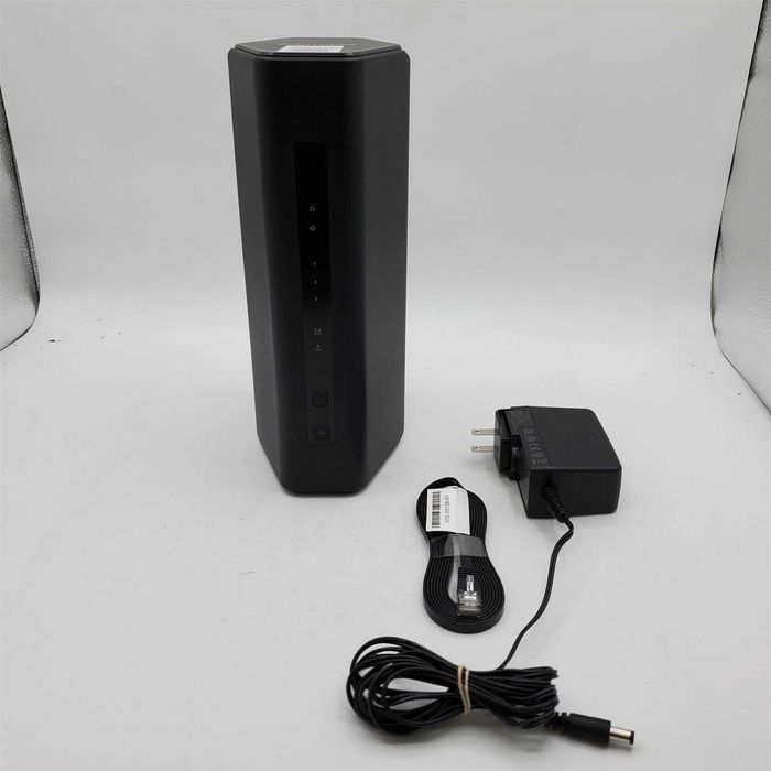 WiFi роутер NETGEAR Nighthawk WiFi 7 (RS150), 5Gbps