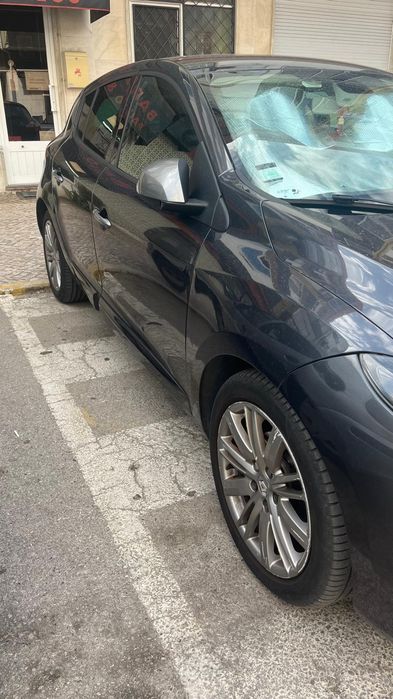 Renault Megane Sport Tourer GT 1.5 dCi — photo 4