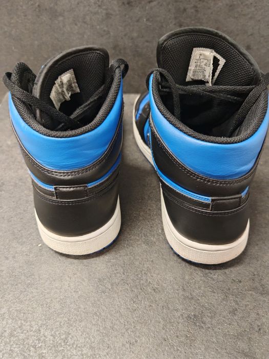 Nike Jordan 1 mid r. 42.5