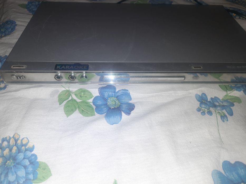 Продам двд плеер.Самовывоз