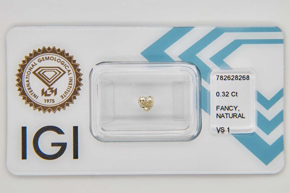Diamante Natural Formato Coração 0.32ct - IGI - Fancy Light Yellow