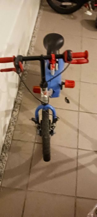 Bicicleta antiga sem rodinhas usada em otimo estado e muito boa