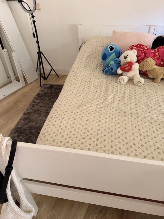 Cama de solteiro Ikea
