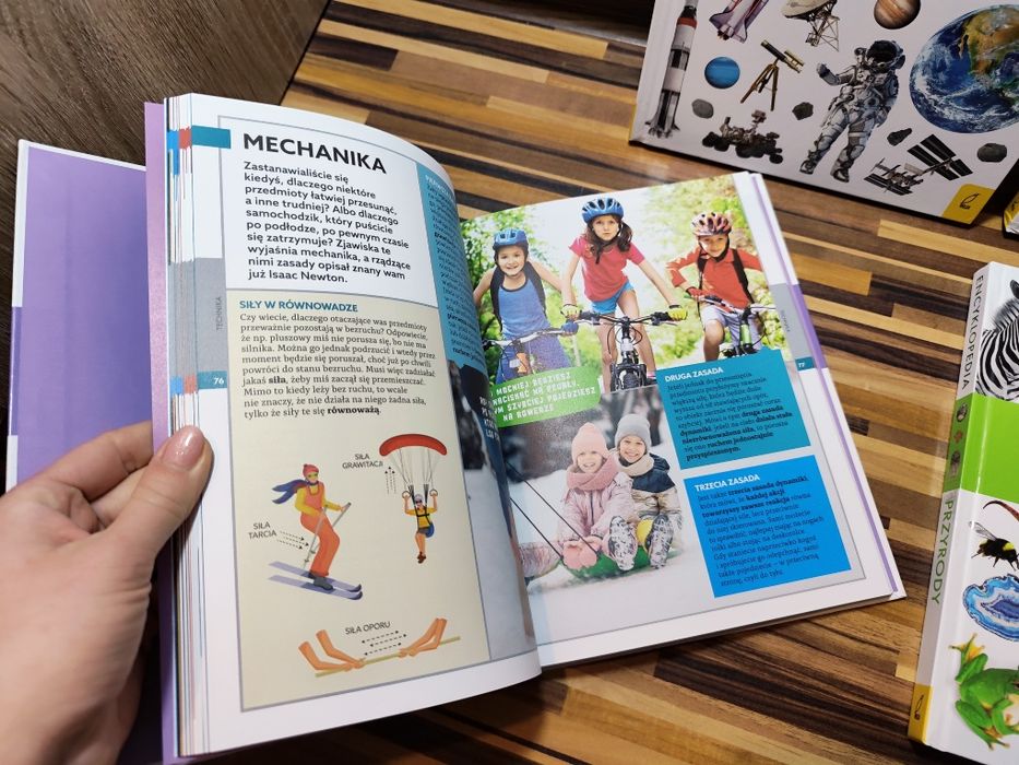 Encyklopedia kosmosu nauki dinozaurów przyrody Paweł Zalewski