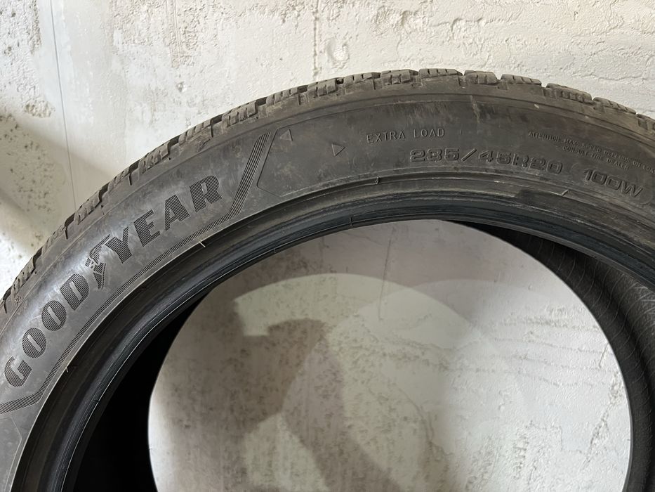 Шини 235/45 R20 Good Year Ultra Grip Performance 3