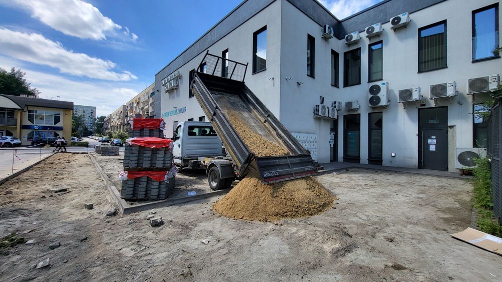 Piasek,ziemia,beton,kruszywo,koparki