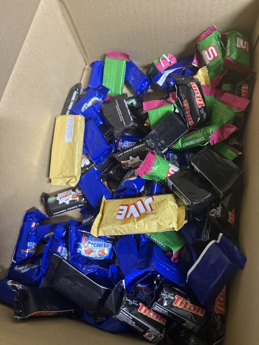 Шоколад Некондиция Kit-kat,MaхFun и др.