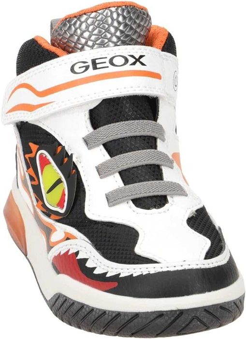 Демі черевики з вогниками Geox Inek, 36 євро