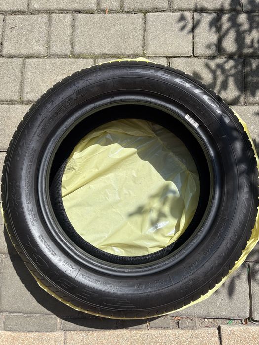 Komplet opon całorocznych Barum Debica 175/65 R15