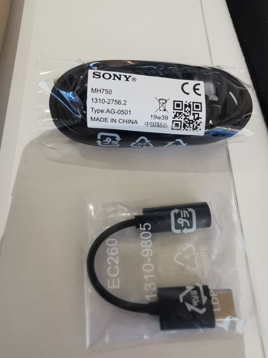 Słuchawki Sony. Oryginał MH750 +adapter jack - typ C