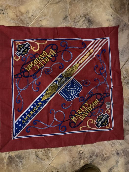 Lenço de motar Harley Davidson em bom estado