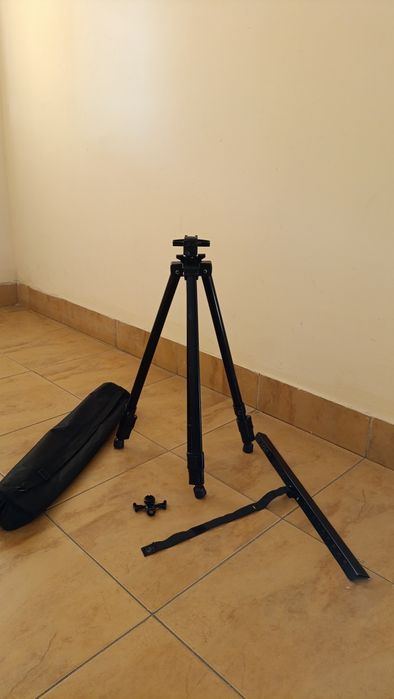 Портативный  Штатив-Тренога-Мольберт