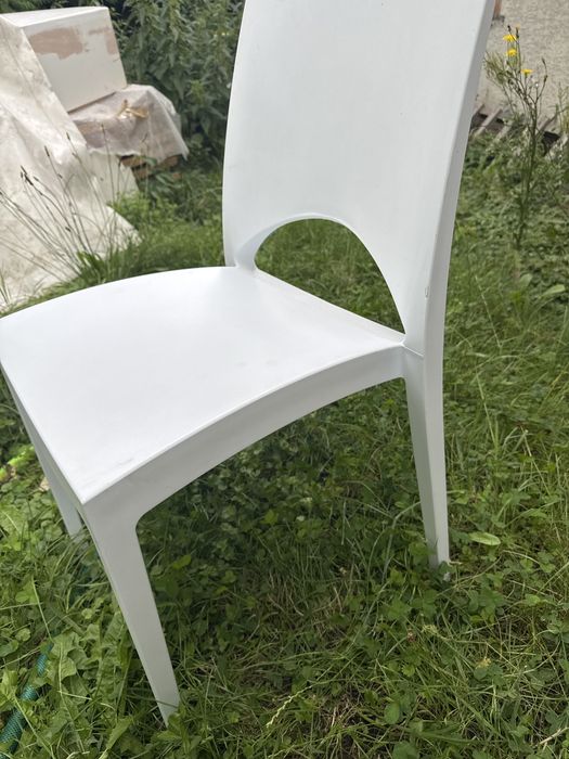 Krzeslo biale plastikowe mocne 18 sztuk
