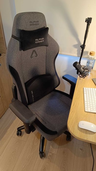 Cadeira de Escritório Alpha Gamer como NOVA