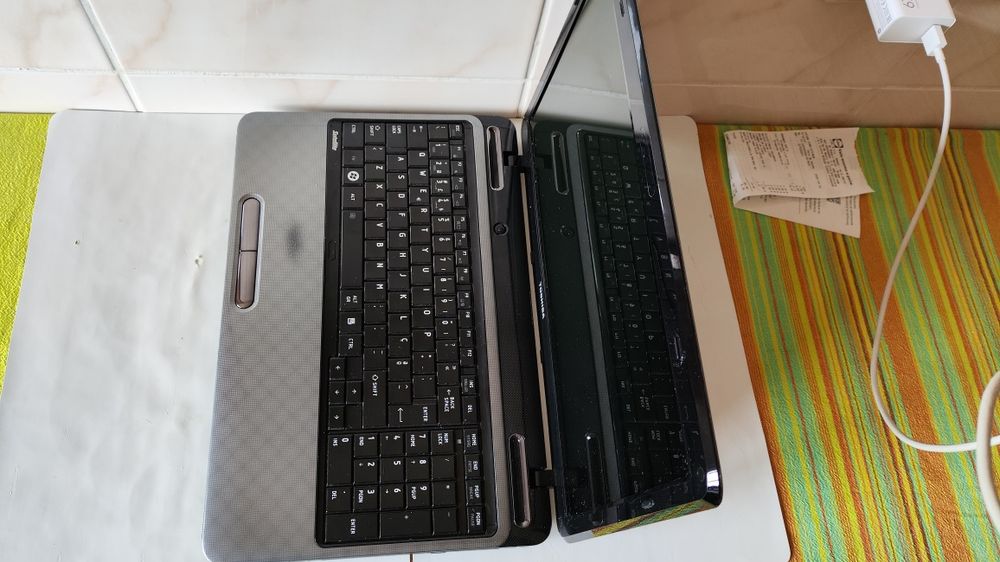 Toshiba satellite L755