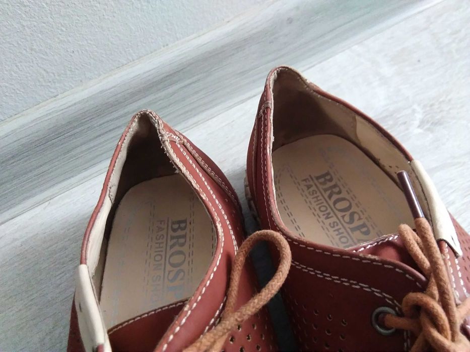 Buty męskie numer 40