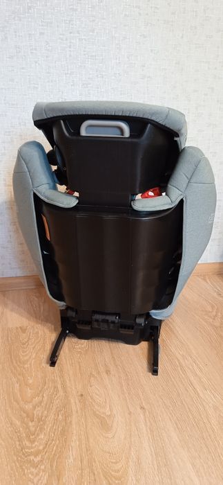 Автокрісло Recaro Monza Nova 2