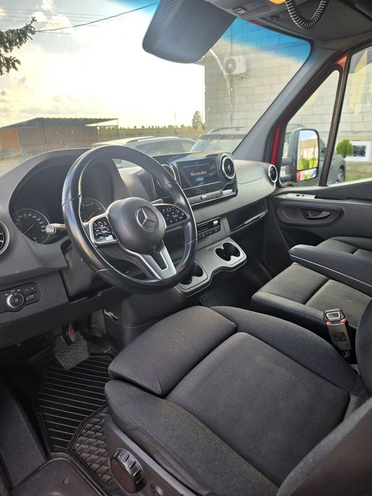 Mercedes Sprinter 519 V6 automat izoterma Thermo King
