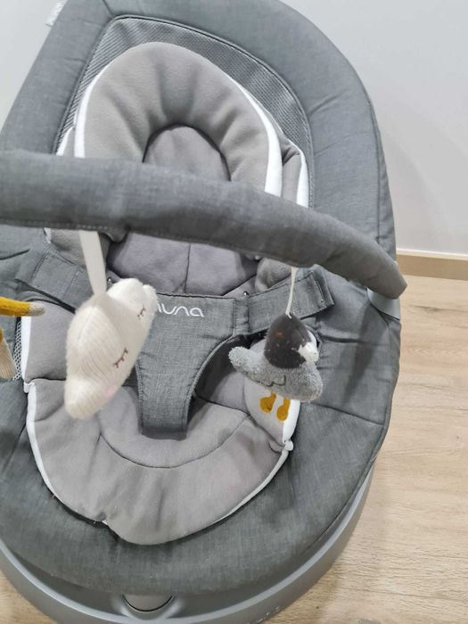 NUNA LEAF GROW GRANITE com arco das atividades