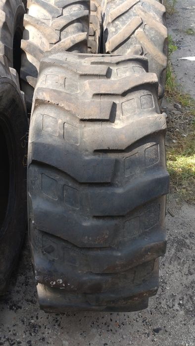 Шини 17.5LR24 (460/70R24) б/у