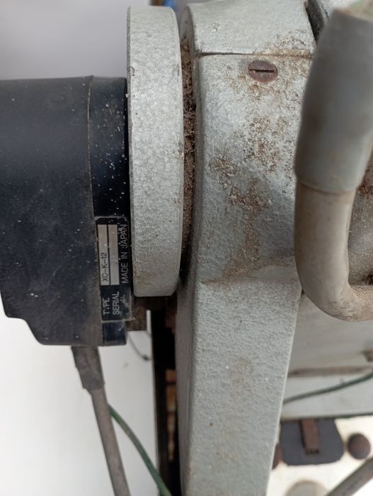 Стіл мотор швейної машинки