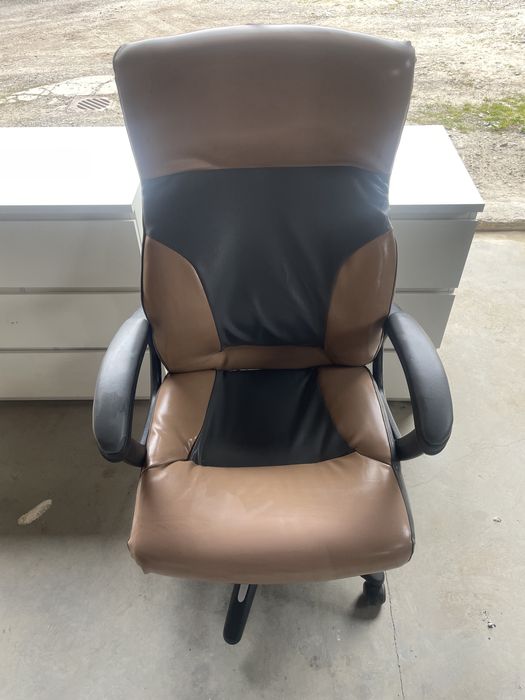 Fotel biurowy duzy,masywany