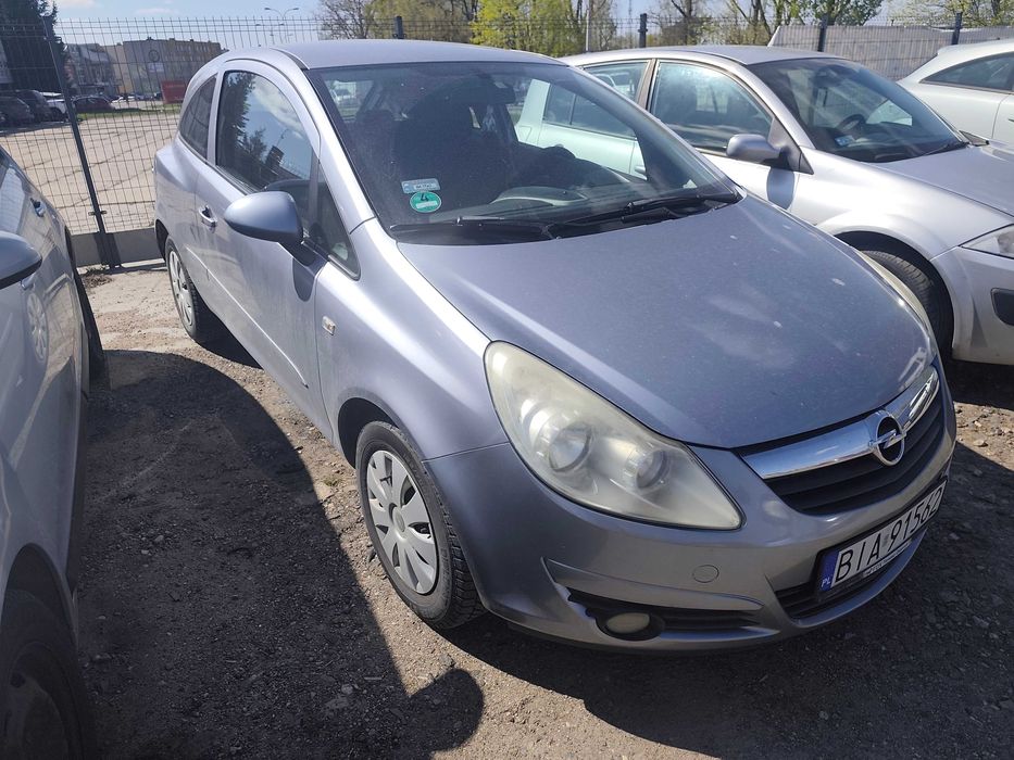 Opel Corsa D* 2007 rok *  1.0 benz. - OPŁATY NA ROK