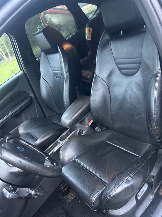 Ford Focus  ST225