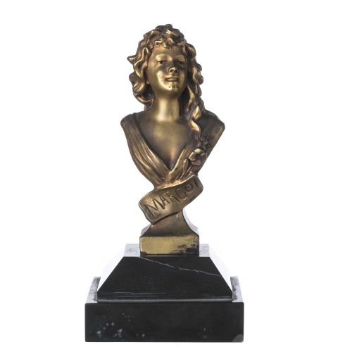 Escultura - Busto de menina - J. Garnier (assinada) - Século XIX