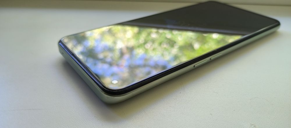 Продам Realme GT 2