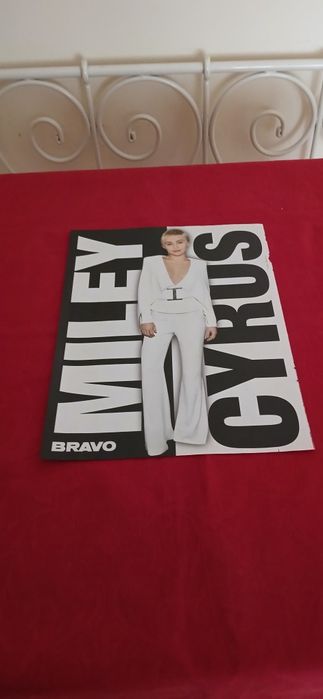Poster Miley Cyrus, novo