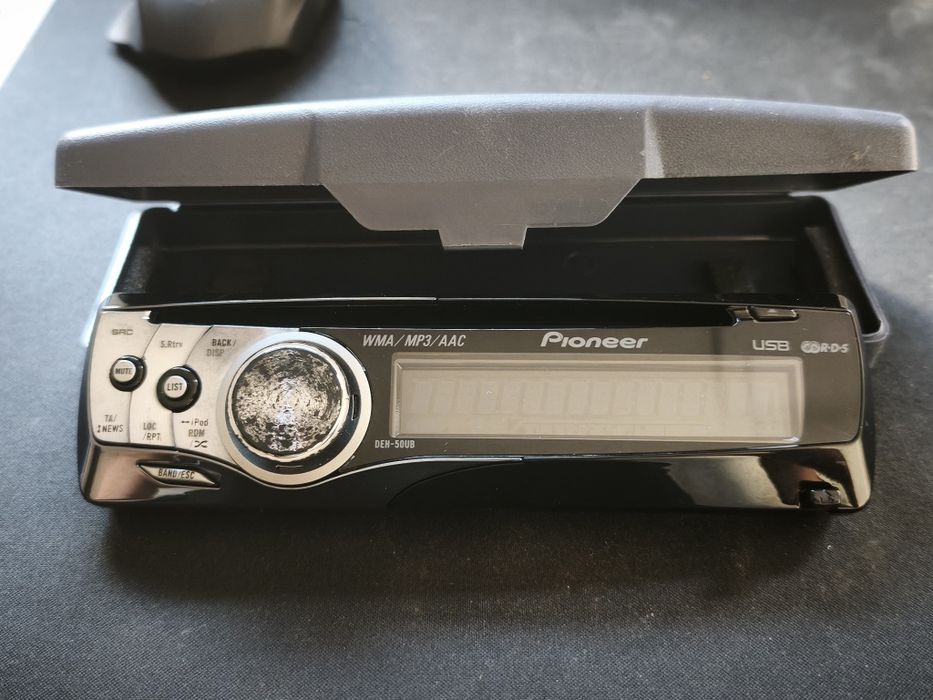 Auto rádio pioneer DEH-50UB (CD | USB | MP3 | Ipod )
