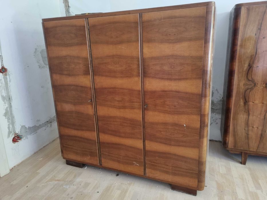 szafa drewniana w stylu art deco